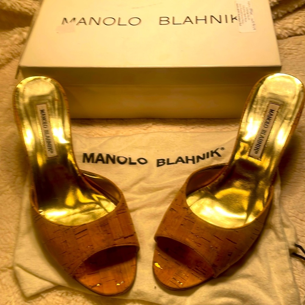 Manolo Blahnik Women’s Size 40